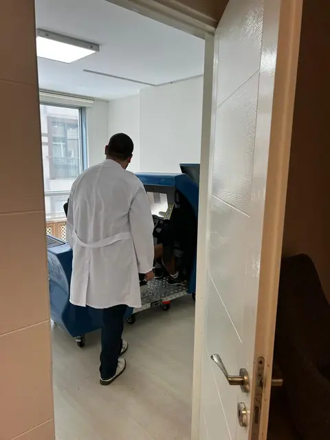 Psikolog eşliğinde test